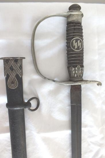 SS OFFICER SWORD RELIC