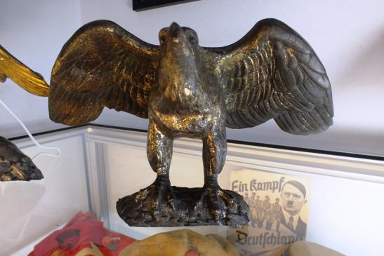 DEUTSCHLAND ERWACHE STANDARD FINIAL EAGLE