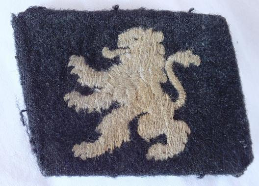 14TH WSS DIVISION GALICIAN RAMPANT LION COLLAR TAB