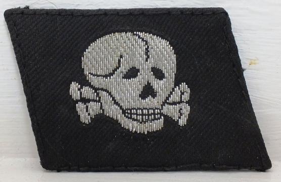 WSS TOTENKOPF NCO BEVO TAB