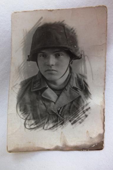 WSS VERY YOUNG SOLDIER PHOTO