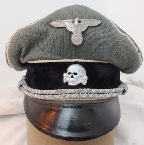 WSS OFFICER VISOR CAP FROM THE KLEIDERKASSE