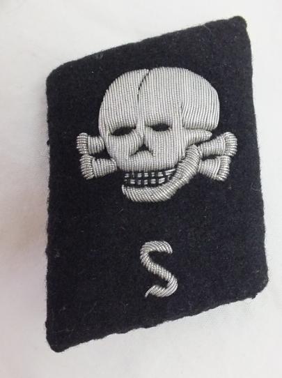 SS-TV SANITATS NCO COLLAR TAB