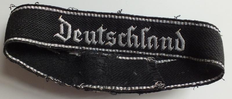 SS-DEUTSCHLAND REGIMENT CUFF TITLE