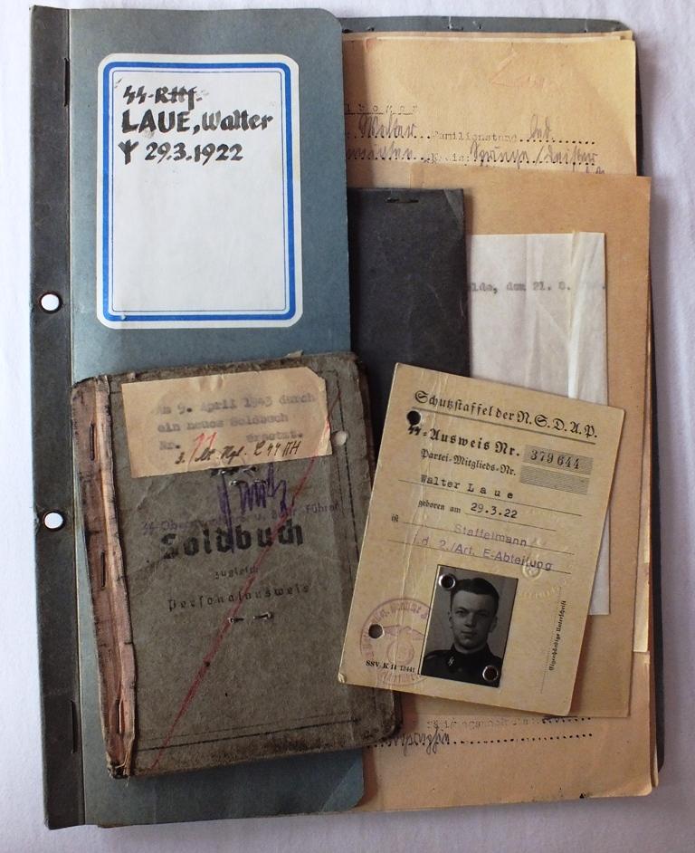 LAH SS-ROTTENFUHRER COMPLETE SERVICE FOLDER INCLUDING SOLDBUCH AND AUSWEIS