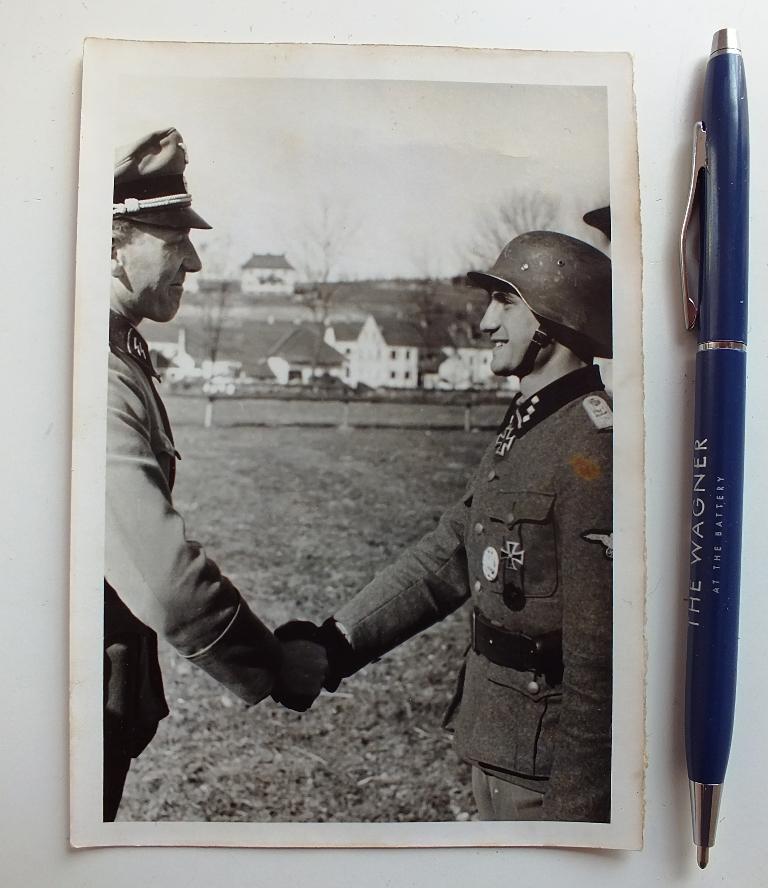 SS-STANDARTENFUHRER  MUHLENKAMP & SS-STURMBANNFUHRER VOGT PHOTO, KRIEGSBERICHTER  ORIGINAL