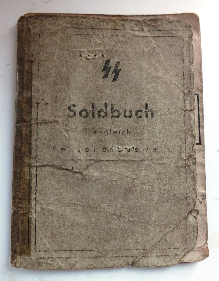 WSS 12th SS HITLERJUGEND SOLDBUCH