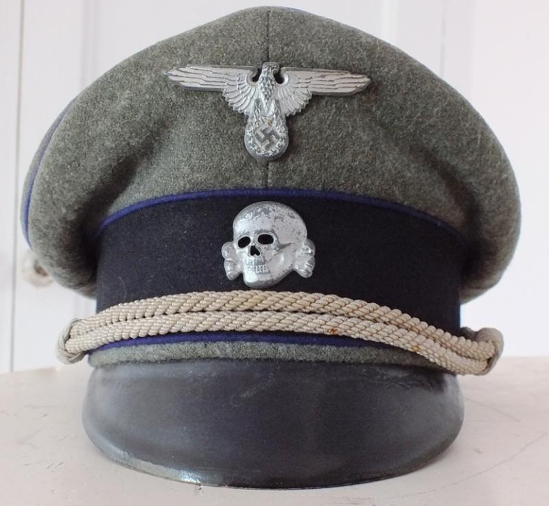 SS-STANDARTENOBERJUNKER BLUE PIPED VISOR CAP