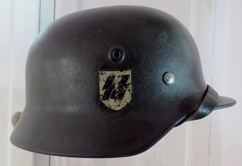 SS M40 SINGLE DECAL HELMET F.W.QUIST