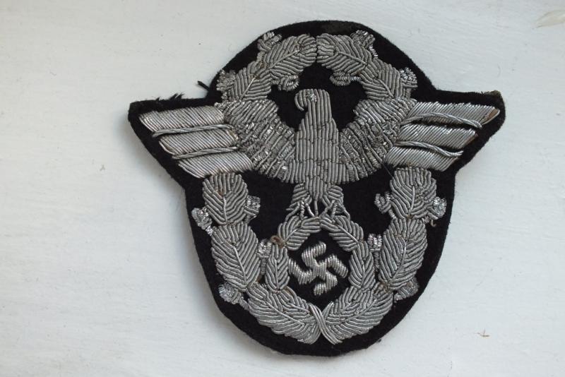 RARE POLICE PANZER BADGE