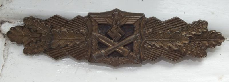 CLOSE COMBAT CLASP IN BRONZE AGMuK