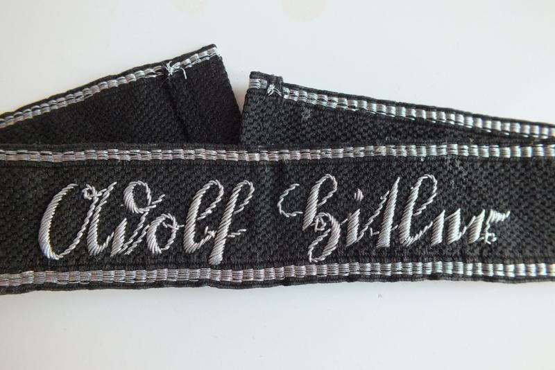 WSS LAH OFFICER HAND EMBROIDERED CUFFTITLE
