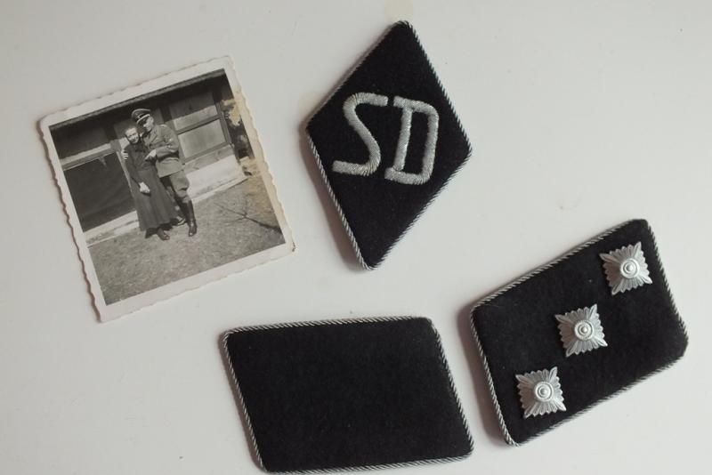 SD OFFICER SS-UNTERSTURMFUHRER INSIGNIA SET