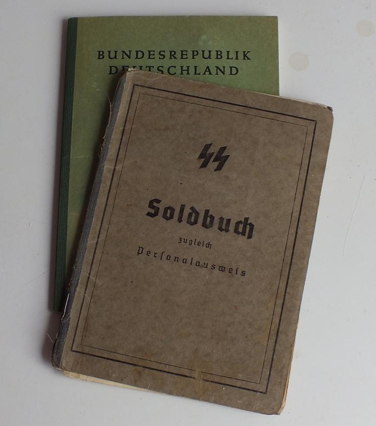 SS-OBERSTURMFUHRER KZ DACHUA SOLDBUCH