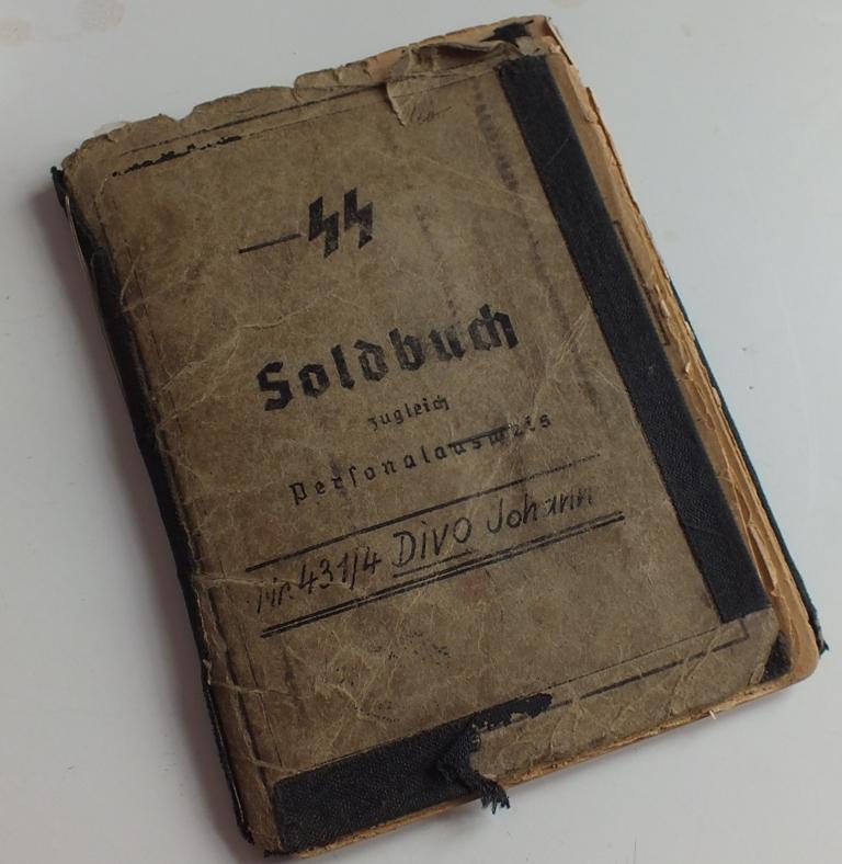 SS-KZ SOLDBUCH HISTORIC DOCUMENT
